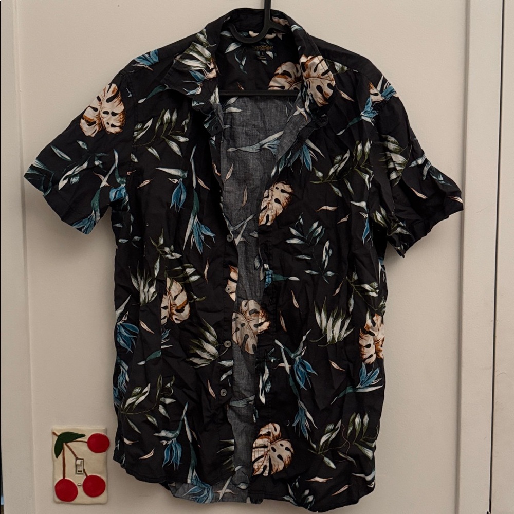 Tropical Black Short Sleeve Shirt